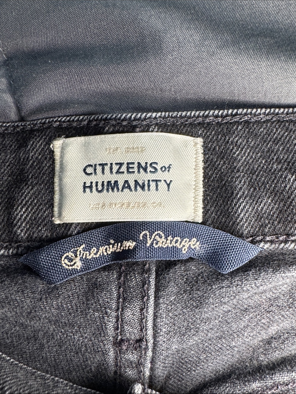 Citizens of Humanity Florence Black Distressed Hem Jeans - Size 27 - Picture 5 of 10